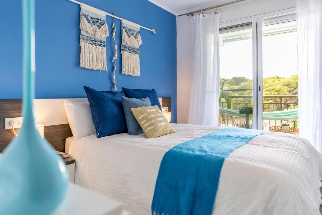 Beach Front Retro Hideaway In Σαλού Εξωτερικό φωτογραφία