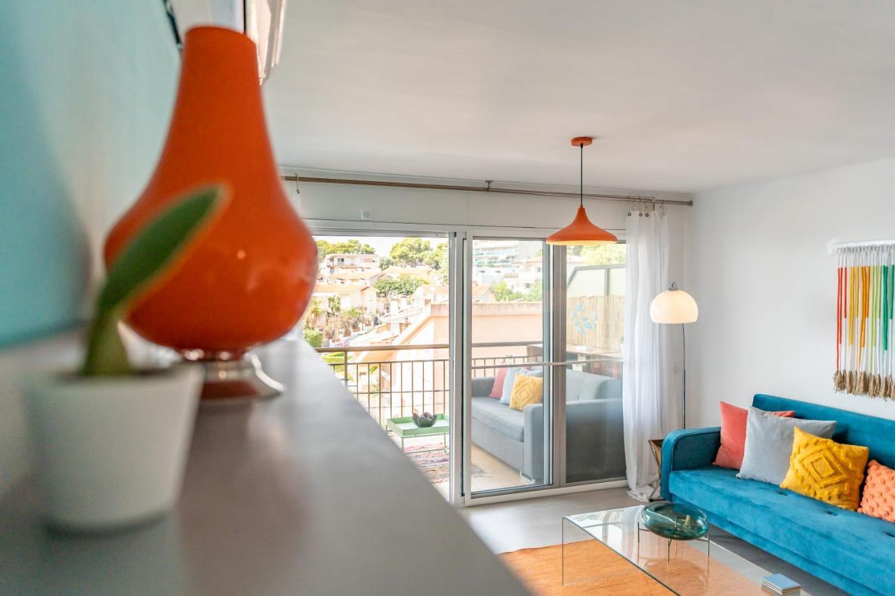 Beach Front Retro Hideaway In Σαλού Εξωτερικό φωτογραφία
